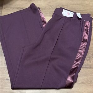STYLUS Women's Wide Leg Pants - Purple
